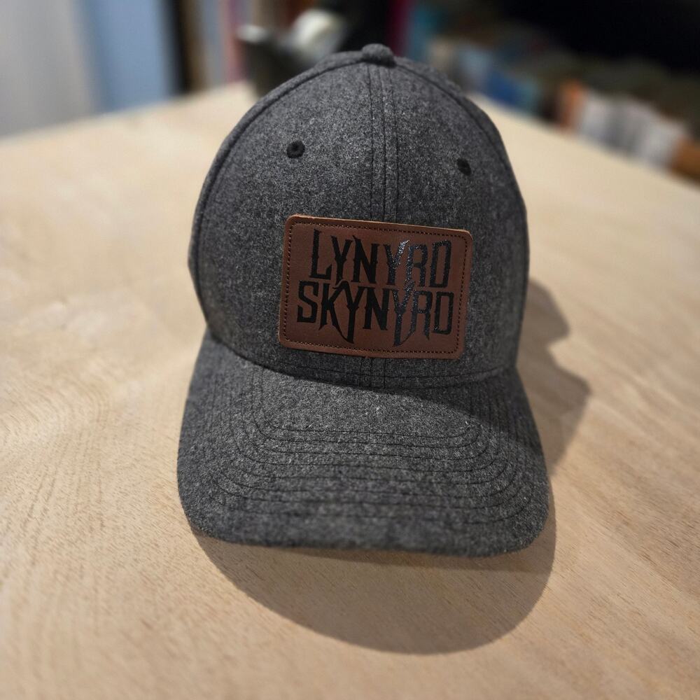 Lynyrd Skynryd wool blend snap back hat grey